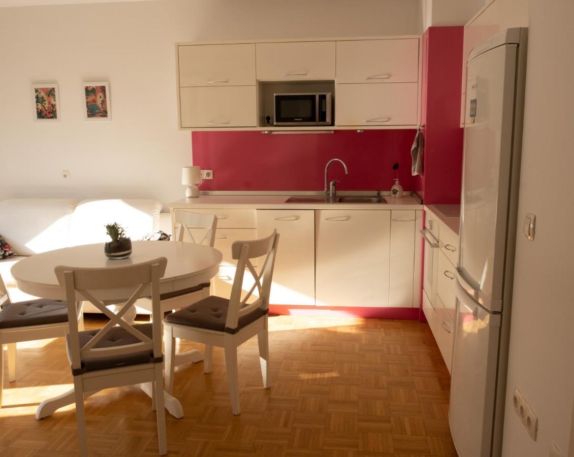 Flat 27 Apartment Ljubljana Ngoại thất bức ảnh